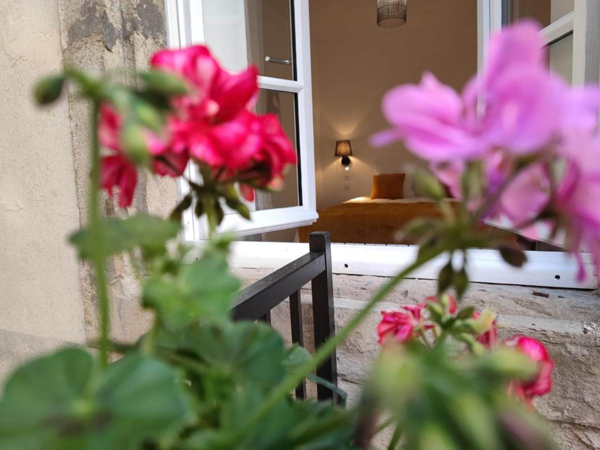 Le Jardin Secret Conciergeriedamecarcas Apartamento Carcassonne Exterior foto